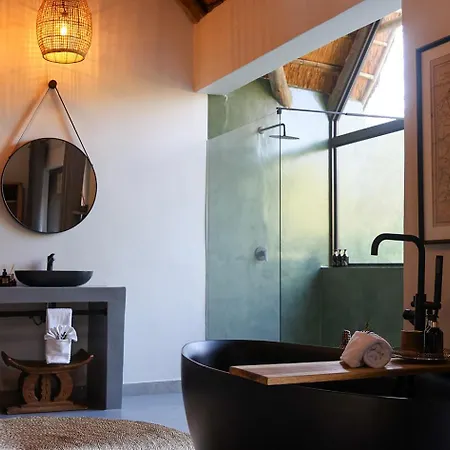 Tomo Safari Lodge Hoedspruit Exterior photo