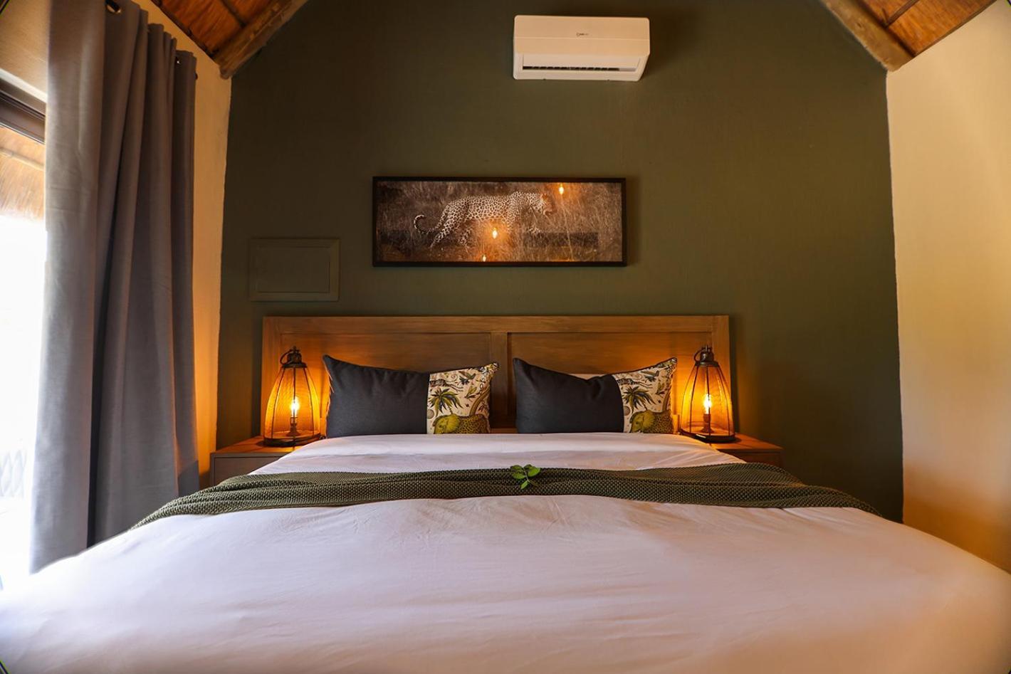 Alojamento de Turismo Selvagem Tomo Safari Hoedspruit